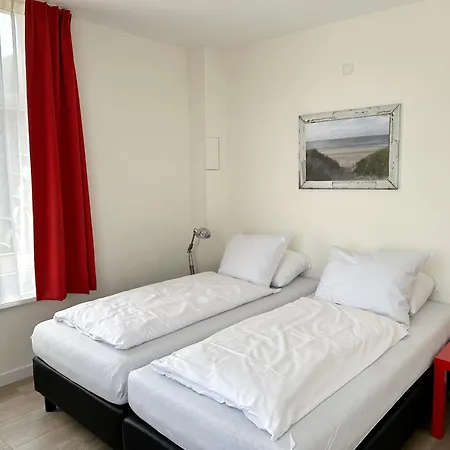 Huis Van Egmond Aan Zee شقة